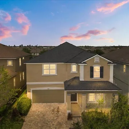 6 Bedrooms - 5,5 Bathrooms - Solara 9055Sr